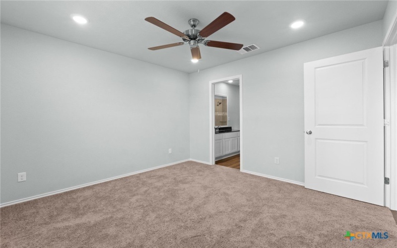 1218 Lexington Drive unit: B #B, Copperas Cove, TX 76522, 3 Bedrooms Bedrooms, ,2 BathroomsBathrooms,Residential Multi Family,For Sale,1218 Lexington Drive unit: B,0,594072