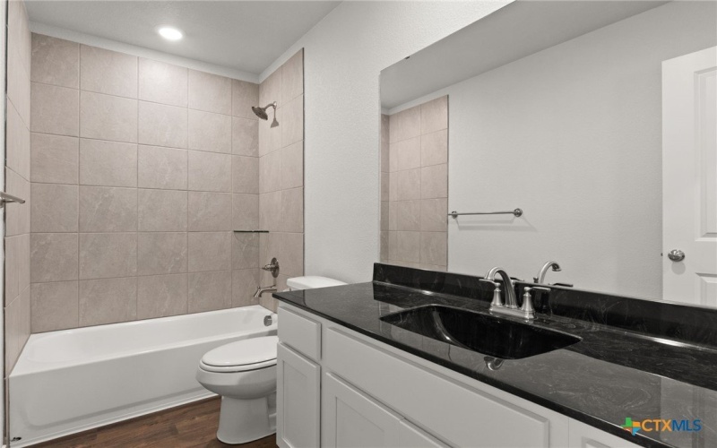 1218 Lexington Drive unit: B #B, Copperas Cove, TX 76522, 3 Bedrooms Bedrooms, ,2 BathroomsBathrooms,Residential Multi Family,For Sale,1218 Lexington Drive unit: B,0,594072