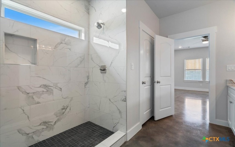 223 Timberline Drive, Burnet, TX 78611, 4 Bedrooms Bedrooms, ,2 BathroomsBathrooms,Residential,For Sale,223 Timberline Drive,0,594613