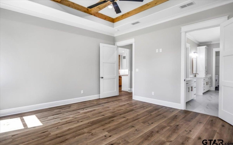 14848 Woodland Creek Dr, Tyler, TX 75706, 4 Habitaciones Habitaciones , ,3 BañosBaños,Residential,En Venta,14848 Woodland Creek Dr,25003252