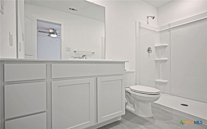 11806 Bluebell Ridge, Converse, TX 78109, 3 Habitaciones Habitaciones , ,2 BañosBaños,Residential,En Venta,11806 Bluebell Ridge,0,595448