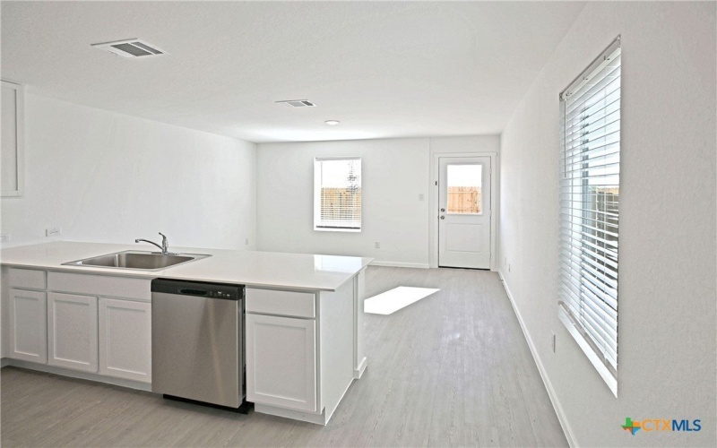 11806 Bluebell Ridge, Converse, TX 78109, 3 Habitaciones Habitaciones , ,2 BañosBaños,Residential,En Venta,11806 Bluebell Ridge,0,595448