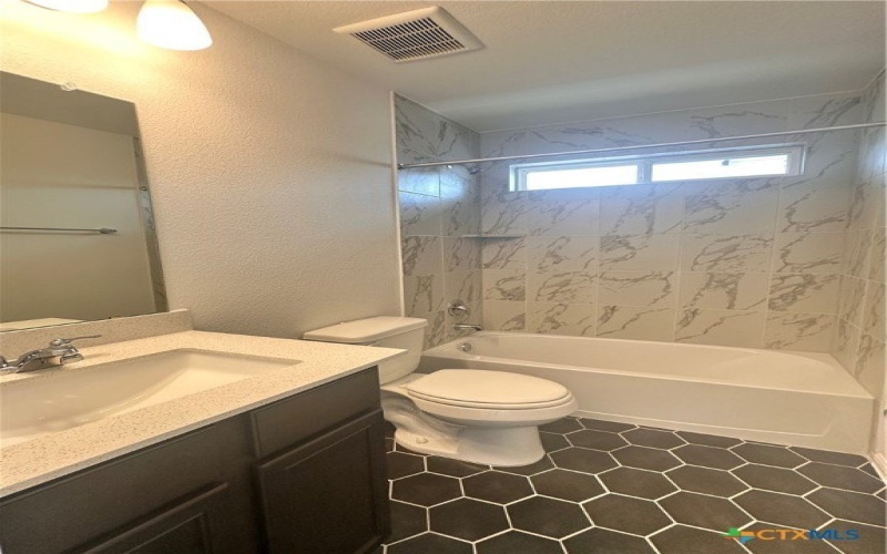 124 Rollingwood Drive, San Marcos, TX 78666, 3 Bedrooms Bedrooms, ,2 BathroomsBathrooms,Residential,For Sale,124 Rollingwood Drive,0,595576