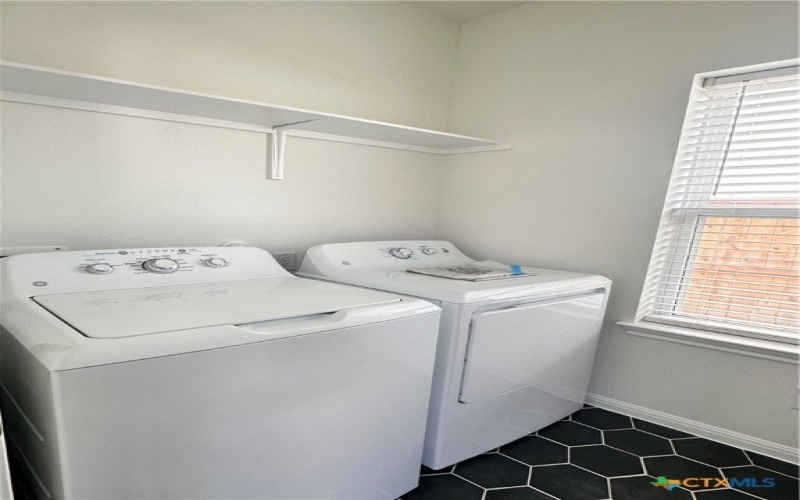 124 Rollingwood Drive, San Marcos, TX 78666, 3 Bedrooms Bedrooms, ,2 BathroomsBathrooms,Residential,For Sale,124 Rollingwood Drive,0,595576