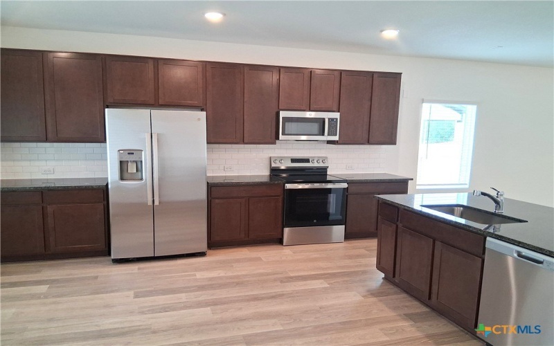 253 Villars Drive, Salado, TX 76571, 4 Habitaciones Habitaciones , ,2 BañosBaños,Residential,En Venta,253 Villars Drive,0,595674