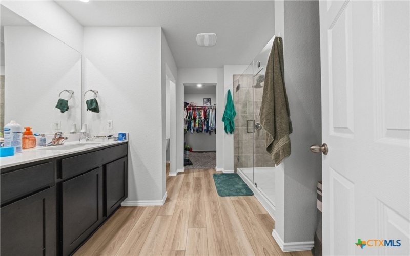 7203 Gilbert Drive, Killeen, TX 76549, 4 Bedrooms Bedrooms, ,2 BathroomsBathrooms,Residential,For Sale,7203 Gilbert Drive,0,596068