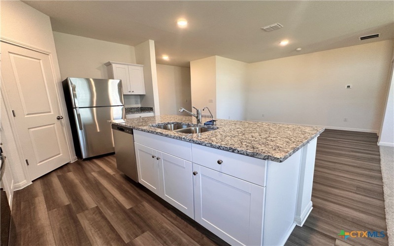 124 Parrigin Cove, San Marcos, TX 78666, 3 Bedrooms Bedrooms, ,2 BathroomsBathrooms,Residential,For Sale,124 Parrigin Cove,0,597055