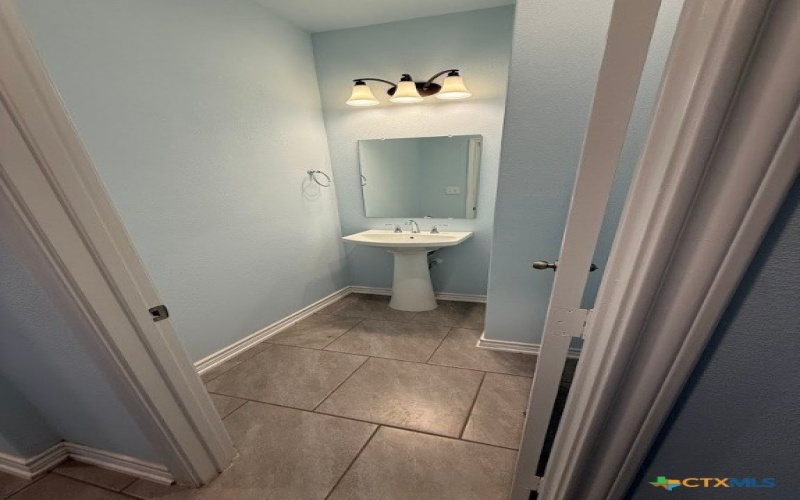 382 Susie Drive, Canyon Lake, TX 78133, 3 Bedrooms Bedrooms, ,2 BathroomsBathrooms,Residential,For Sale,382 Susie Drive,0,597140