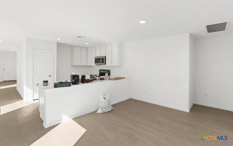 316 Alligator Creek, Seguin, TX 78155, 3 Bedrooms Bedrooms, ,2 BathroomsBathrooms,Residential,For Sale,316 Alligator Creek,0,597201