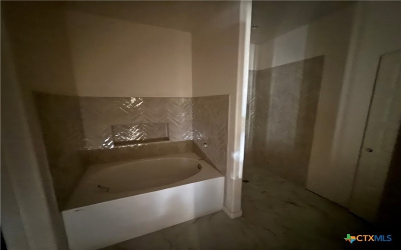 1803 Paint Horse Trail, Harker Heights, TX 76548, 4 Habitaciones Habitaciones , ,3 BañosBaños,Residential,En Venta,1803 Paint Horse Trail,0,597735