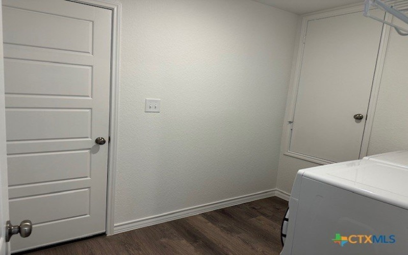 914 Bluegrass Pt, New Braunfels, TX 78130, 4 Bedrooms Bedrooms, ,2 BathroomsBathrooms,Residential,For Sale,914 Bluegrass Pt,0,597759