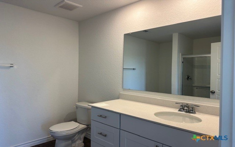 914 Bluegrass Pt, New Braunfels, TX 78130, 4 Bedrooms Bedrooms, ,2 BathroomsBathrooms,Residential,For Sale,914 Bluegrass Pt,0,597759