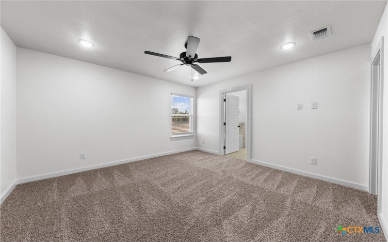 4627 Kings Crossing Boulevard, Temple, TX 76502, 3 Bedrooms Bedrooms, ,2 BathroomsBathrooms,Residential,For Sale,4627 Kings Crossing Boulevard,0,597763