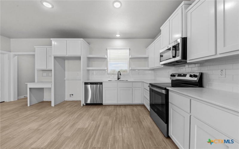 4627 Kings Crossing Boulevard, Temple, TX 76502, 3 Bedrooms Bedrooms, ,2 BathroomsBathrooms,Residential,For Sale,4627 Kings Crossing Boulevard,0,597763