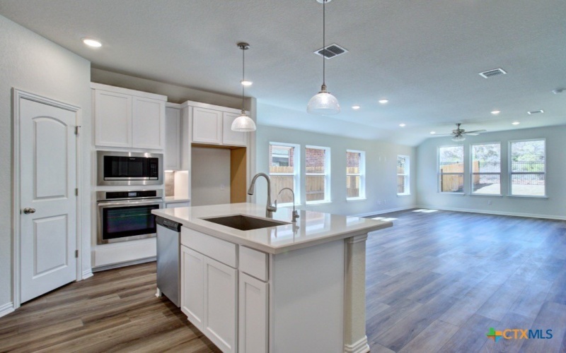 943 Creek Bed Drive, New Braunfels, TX 78130, 3 Bedrooms Bedrooms, ,2 BathroomsBathrooms,Residential,For Sale,943 Creek Bed Drive,0,597883