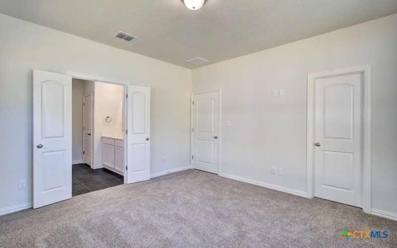 943 Creek Bed Drive, New Braunfels, TX 78130, 3 Bedrooms Bedrooms, ,2 BathroomsBathrooms,Residential,For Sale,943 Creek Bed Drive,0,597883