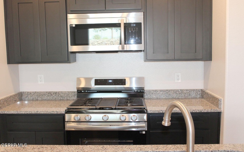 4789 CPT Isaac Camacho unit: B #B, El Paso, TX 79938, 3 Bedrooms Bedrooms, ,2 BathroomsBathrooms,Residential Multi Family,For Sale,4789 CPT Isaac Camacho unit: B,0,933669