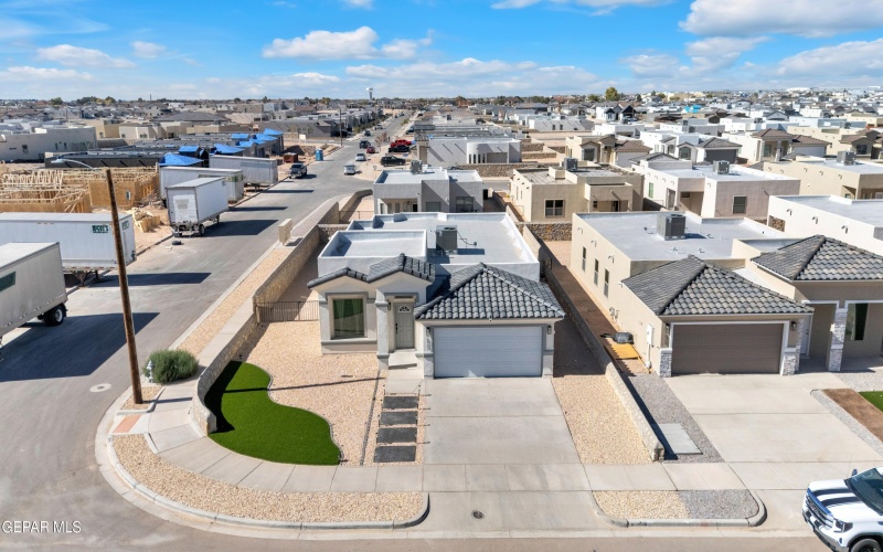 805 paseo tranquillo Place, El Paso, TX 79928, 4 Habitaciones Habitaciones , ,2 BañosBaños,Residential,En Venta,805 paseo tranquillo Place,0,933680