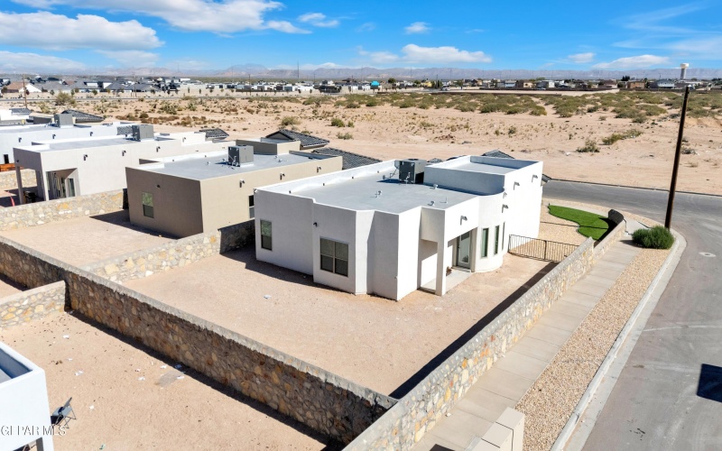 805 paseo tranquillo Place, El Paso, TX 79928, 4 Habitaciones Habitaciones , ,2 BañosBaños,Residential,En Venta,805 paseo tranquillo Place,0,933680