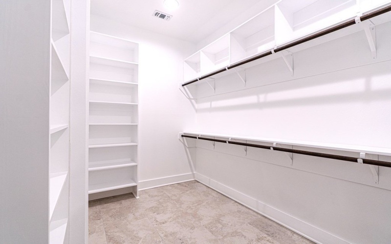 1713 Champions Drive, Lufkin, TX 75901, 3 Habitaciones Habitaciones , ,2 BañosBaños,Residential,En Venta,1713 Champions Drive,0,5107133