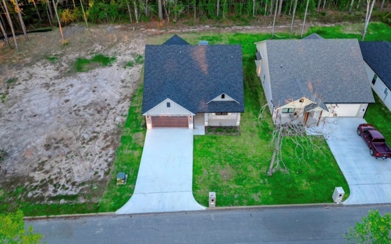 1713 Champions Drive, Lufkin, TX 75901, 3 Habitaciones Habitaciones , ,2 BañosBaños,Residential,En Venta,1713 Champions Drive,0,5107133