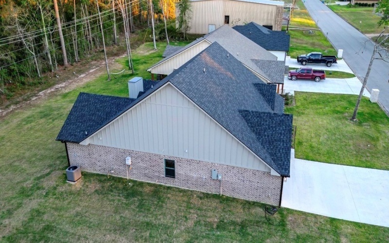 1713 Champions Drive, Lufkin, TX 75901, 3 Habitaciones Habitaciones , ,2 BañosBaños,Residential,En Venta,1713 Champions Drive,0,5107133