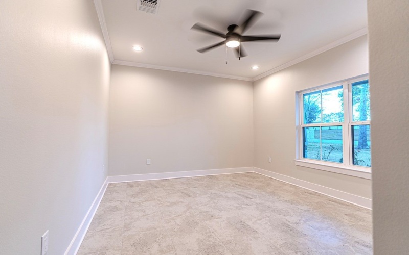 1713 Champions Drive, Lufkin, TX 75901, 3 Habitaciones Habitaciones , ,2 BañosBaños,Residential,En Venta,1713 Champions Drive,0,5107133