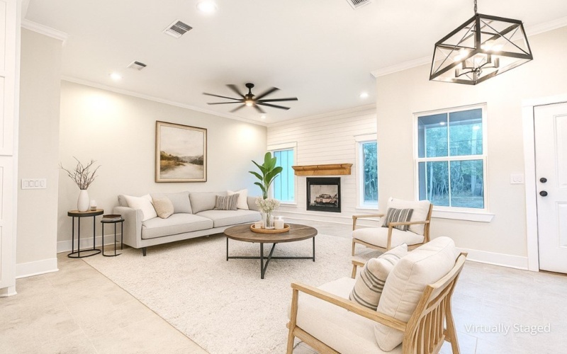 1713 Champions Drive, Lufkin, TX 75901, 3 Habitaciones Habitaciones , ,2 BañosBaños,Residential,En Venta,1713 Champions Drive,0,5107133