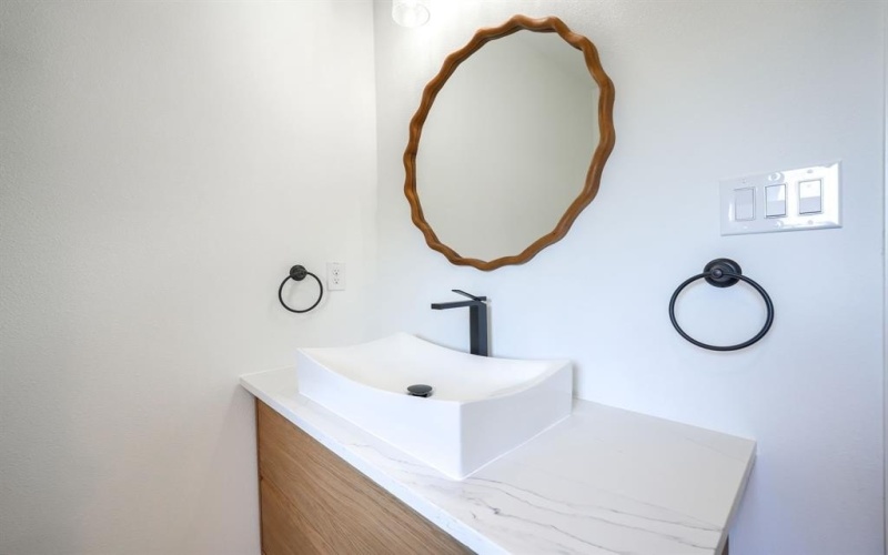 117 Vaughn Lane, Quinlan, TX 75474, 3 Bedrooms Bedrooms, ,2 BathroomsBathrooms,Residential,For Sale,117 Vaughn Lane,0,21061966