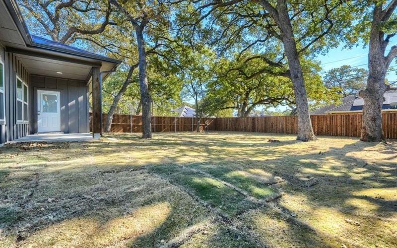 117 Vaughn Lane, Quinlan, TX 75474, 3 Bedrooms Bedrooms, ,2 BathroomsBathrooms,Residential,For Sale,117 Vaughn Lane,0,21061966