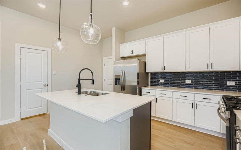 1204 Pebblebrook Drive, McKinney, TX 75071, 2 Bedrooms Bedrooms, ,2 BathroomsBathrooms,Residential,For Sale,1204 Pebblebrook Drive,0,21100911