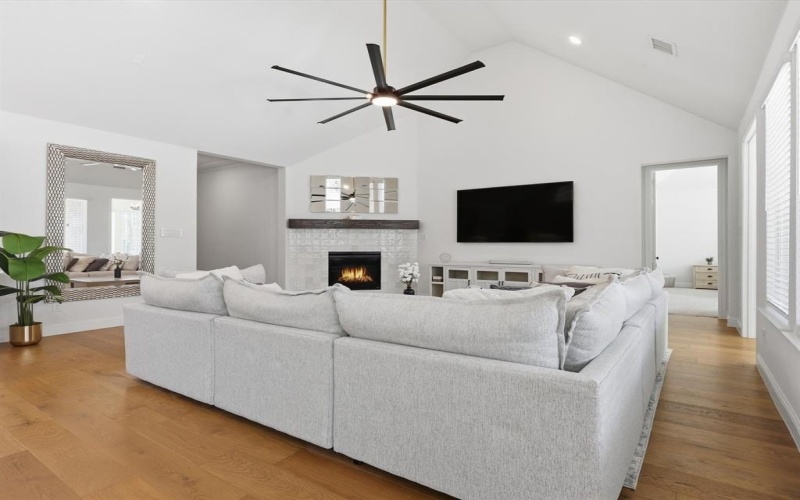 2209 Clairmount Drive, Rockwall, TX 75087, 4 Habitaciones Habitaciones , ,3 BañosBaños,Residential,En Venta,2209 Clairmount Drive,0,21106840