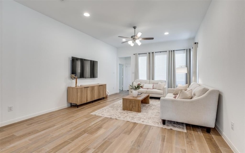 216 Palo Duro Bend, Rhome, TX 76078, 3 Habitaciones Habitaciones , ,2 BañosBaños,Residential,En Venta,216 Palo Duro Bend,0,21111379