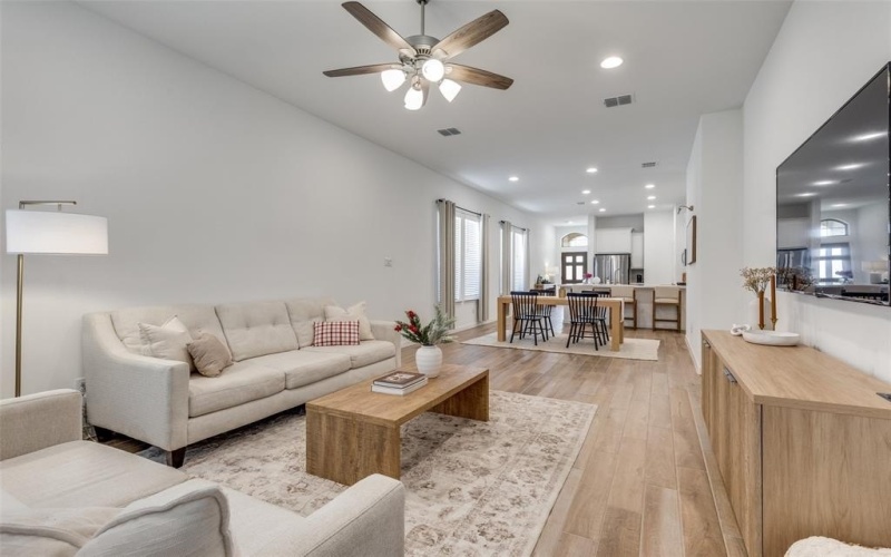 216 Palo Duro Bend, Rhome, TX 76078, 3 Habitaciones Habitaciones , ,2 BañosBaños,Residential,En Venta,216 Palo Duro Bend,0,21111379