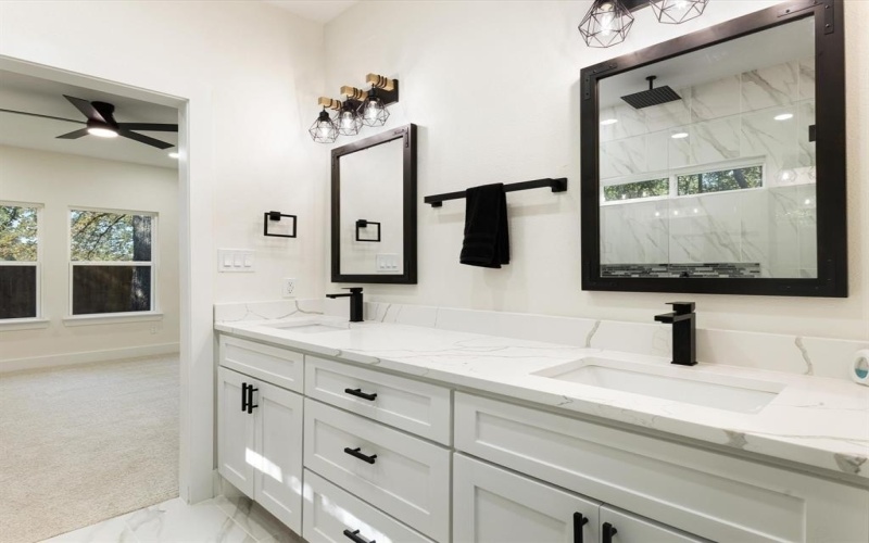 105 Oakwood Drive, Trinidad, TX 75163, 3 Habitaciones Habitaciones , ,2 BañosBaños,Residential,En Venta,105 Oakwood Drive,0,21111413