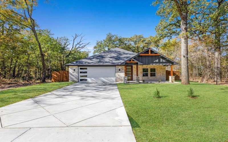 105 Oakwood Drive, Trinidad, TX 75163, 3 Habitaciones Habitaciones , ,2 BañosBaños,Residential,En Venta,105 Oakwood Drive,0,21111413