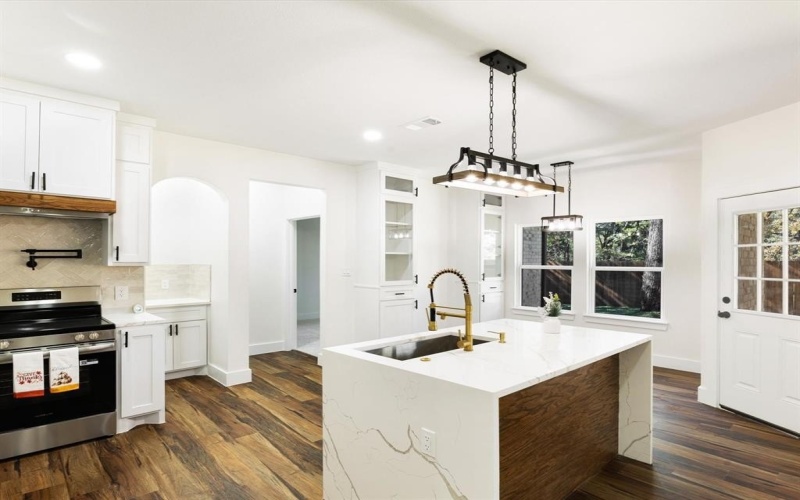 105 Oakwood Drive, Trinidad, TX 75163, 3 Habitaciones Habitaciones , ,2 BañosBaños,Residential,En Venta,105 Oakwood Drive,0,21111413