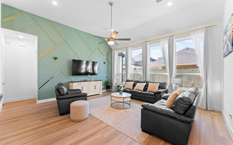 216 Shetland Lane, Northlake, TX 76247, 4 Bedrooms Bedrooms, ,5 BathroomsBathrooms,Residential,For Sale,216 Shetland Lane,0,21111434