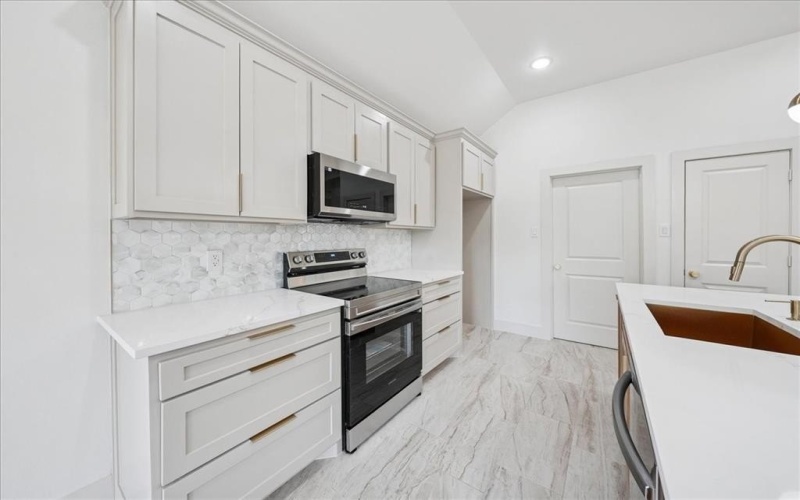 8321 raymond Avenue, White Settlement, TX 76108, 3 Bedrooms Bedrooms, ,2 BathroomsBathrooms,Residential,For Sale,8321 raymond Avenue,0,21111526