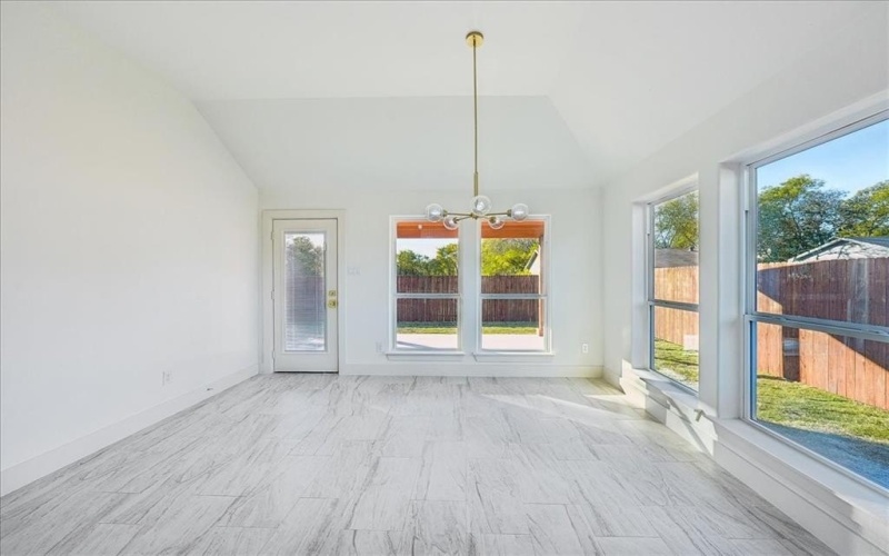 8321 raymond Avenue, White Settlement, TX 76108, 3 Bedrooms Bedrooms, ,2 BathroomsBathrooms,Residential,For Sale,8321 raymond Avenue,0,21111526