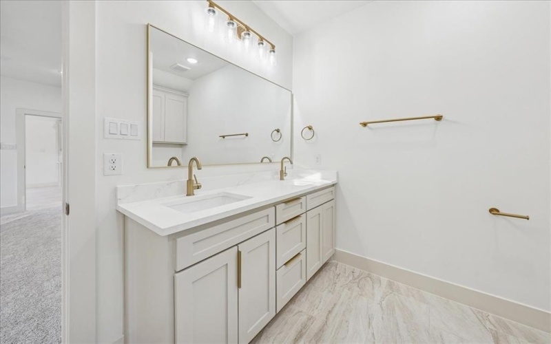 8321 raymond Avenue, White Settlement, TX 76108, 3 Bedrooms Bedrooms, ,2 BathroomsBathrooms,Residential,For Sale,8321 raymond Avenue,0,21111526