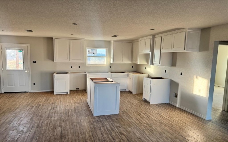 1017 Morgan Court, Springtown, TX 76082, 3 Habitaciones Habitaciones , ,2 BañosBaños,Residential,En Venta,1017 Morgan Court,0,21111683