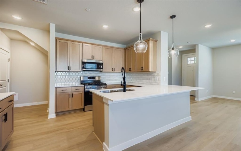 1208 Pebblebrook, McKinney, TX 75071, 4 Bedrooms Bedrooms, ,3 BathroomsBathrooms,Residential,For Sale,1208 Pebblebrook,0,21111793