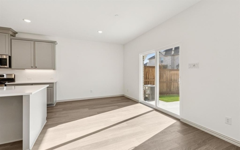 1379 Hill Country Place, Celina, TX 75009, 3 Habitaciones Habitaciones , ,2 BañosBaños,Residential,En Venta,1379 Hill Country Place,0,21112095