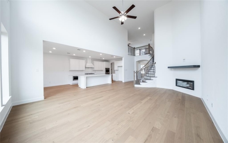 3807 Majesty Court, Heath, TX 75126, 4 Bedrooms Bedrooms, ,3 BathroomsBathrooms,Residential,For Sale,3807 Majesty Court,0,21112326