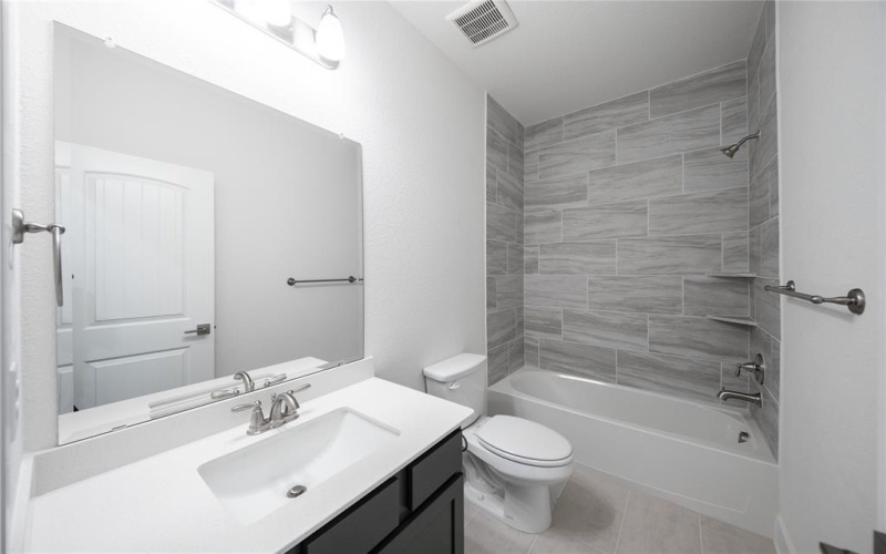 3807 Majesty Court, Heath, TX 75126, 4 Bedrooms Bedrooms, ,3 BathroomsBathrooms,Residential,For Sale,3807 Majesty Court,0,21112326