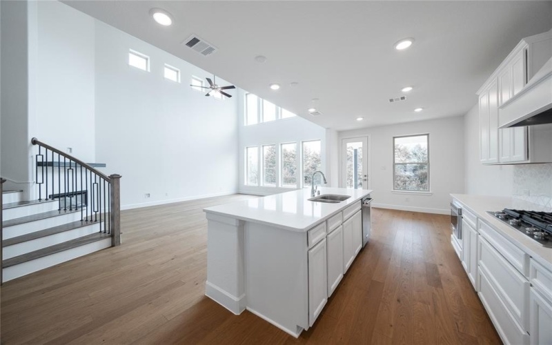 3807 Majesty Court, Heath, TX 75126, 4 Bedrooms Bedrooms, ,3 BathroomsBathrooms,Residential,For Sale,3807 Majesty Court,0,21112326