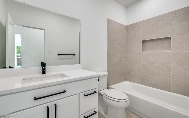 5401 Helmick Avenue, Fort Worth, TX 76107, 3 Habitaciones Habitaciones , ,2 BañosBaños,Residential,En Venta,5401 Helmick Avenue,0,21108136