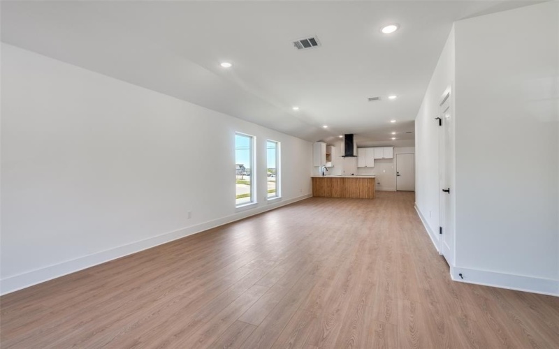 5401 Helmick Avenue, Fort Worth, TX 76107, 3 Habitaciones Habitaciones , ,2 BañosBaños,Residential,En Venta,5401 Helmick Avenue,0,21108136