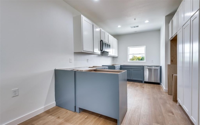 508 S Oconnor Road, Irving, TX 75060, 3 Habitaciones Habitaciones , ,3 BañosBaños,Residential,En Venta,508 S Oconnor Road,0,21110322